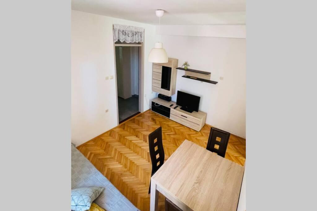 Cozy Apartment Alma, Two Steps From The Sea Medolino Esterno foto